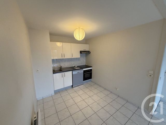 Appartement F3 &agrave; louer - 3 pi&egrave;ces - 68,82 m2 - Joue Les Tours - 37 - CENTRE