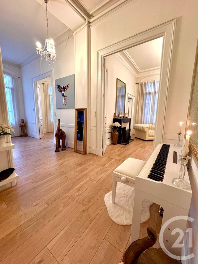 Immeuble &agrave; vendre - 494,83 m2 - Tours - 37 - CENTRE