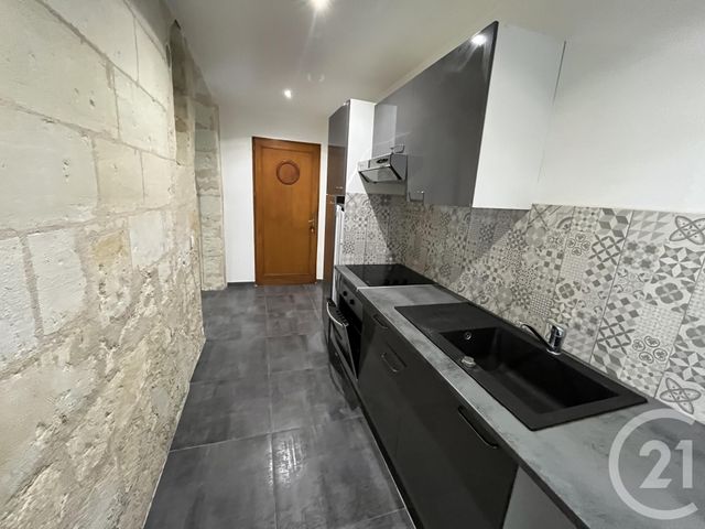 Appartement F3 &agrave; louer - 3 pi&egrave;ces - 61,73 m2 - Tours - 37 - CENTRE