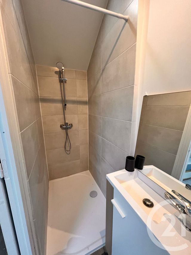 Appartement Duplex &agrave; louer - 2 pi&egrave;ces - 43,50 m2 - Chambray Les Tours - 37 - CENTRE