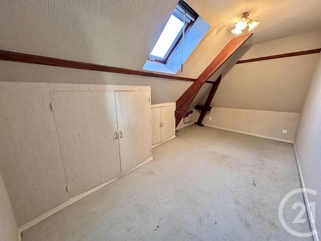 Maison à vendre - 8 pièces - 141 m2 - Veigne - 37 - CENTRE