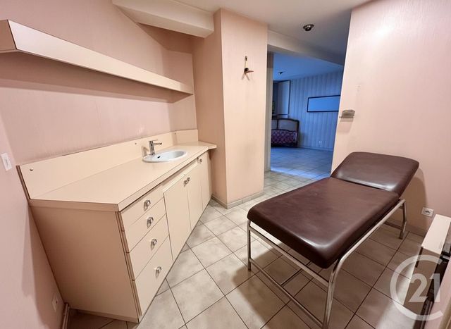 Maison &agrave; vendre - 8 pi&egrave;ces - 141 m2 - Veigne - 37 - CENTRE