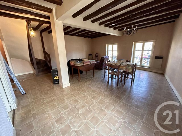 Maison à vendre - 8 pièces - 141 m2 - Veigne - 37 - CENTRE