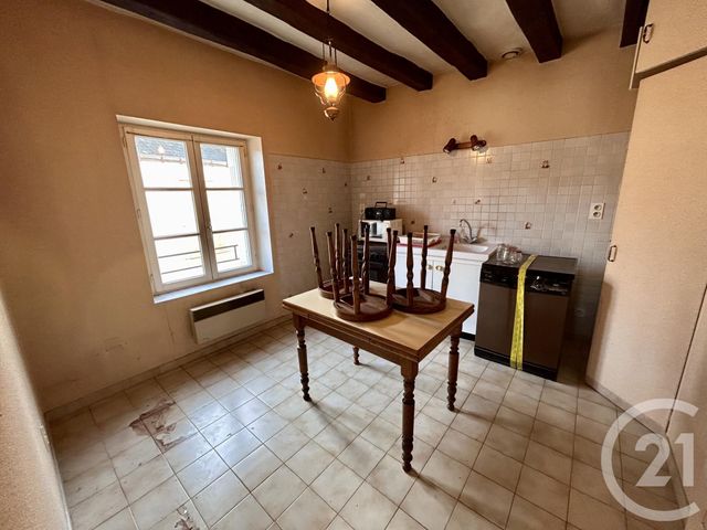 Maison à vendre - 8 pièces - 141 m2 - Veigne - 37 - CENTRE