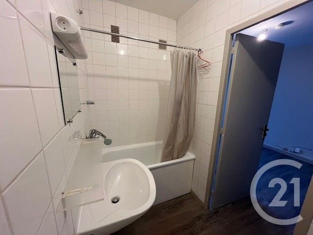 Appartement F1 &agrave; louer - 1 pi&egrave;ce - 20,38 m2 - Tours - 37 - CENTRE