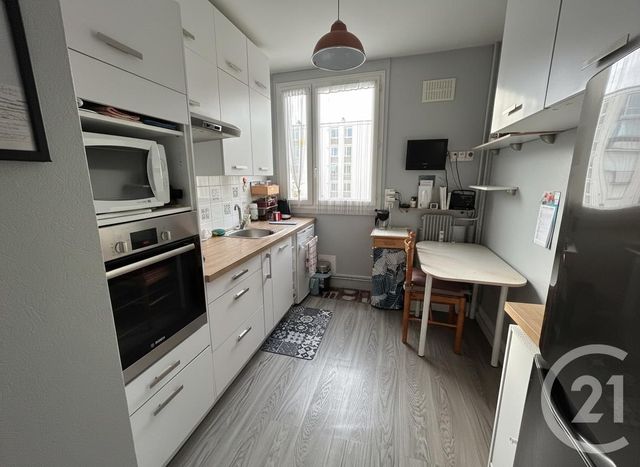 Appartement T4 à vendre - 4 pièces - 75,82 m2 - Joue Les Tours - 37 - CENTRE