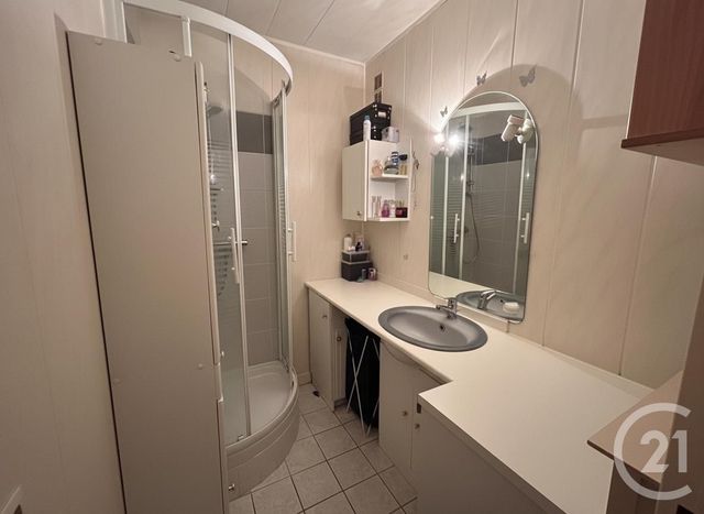 Appartement T4 à vendre - 4 pièces - 75,82 m2 - Joue Les Tours - 37 - CENTRE