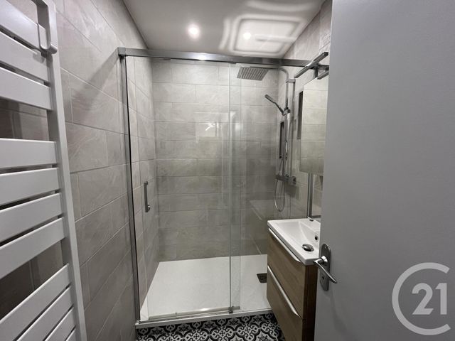 Appartement F4 &agrave; louer - 4 pi&egrave;ces - 81,89 m2 - Tours - 37 - CENTRE