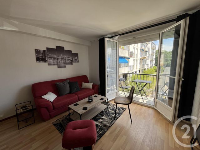 Appartement F4 &agrave; louer - 4 pi&egrave;ces - 81,89 m2 - Tours - 37 - CENTRE