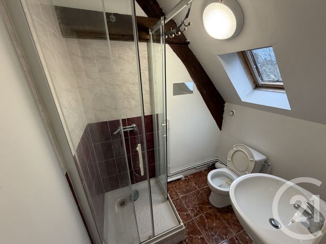 Appartement F2 &agrave; louer - 2 pi&egrave;ces - 26,06 m2 - Montbazon - 37 - CENTRE