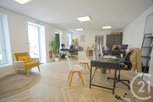 Local commercial à louer - 67.0 m2 - 37 - Indre-et-Loire