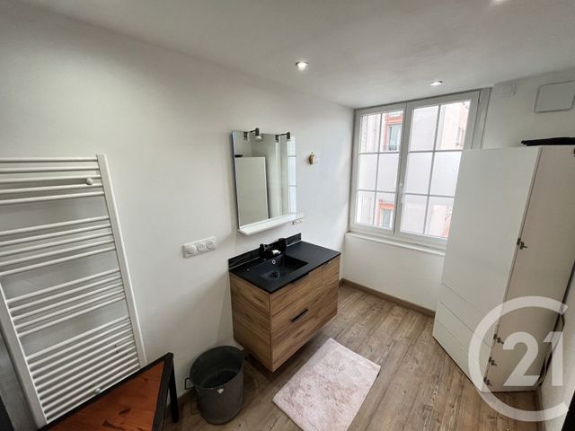 Appartement T2 &agrave; louer - 2 pi&egrave;ces - 46,08 m2 - Tours - 37 - CENTRE