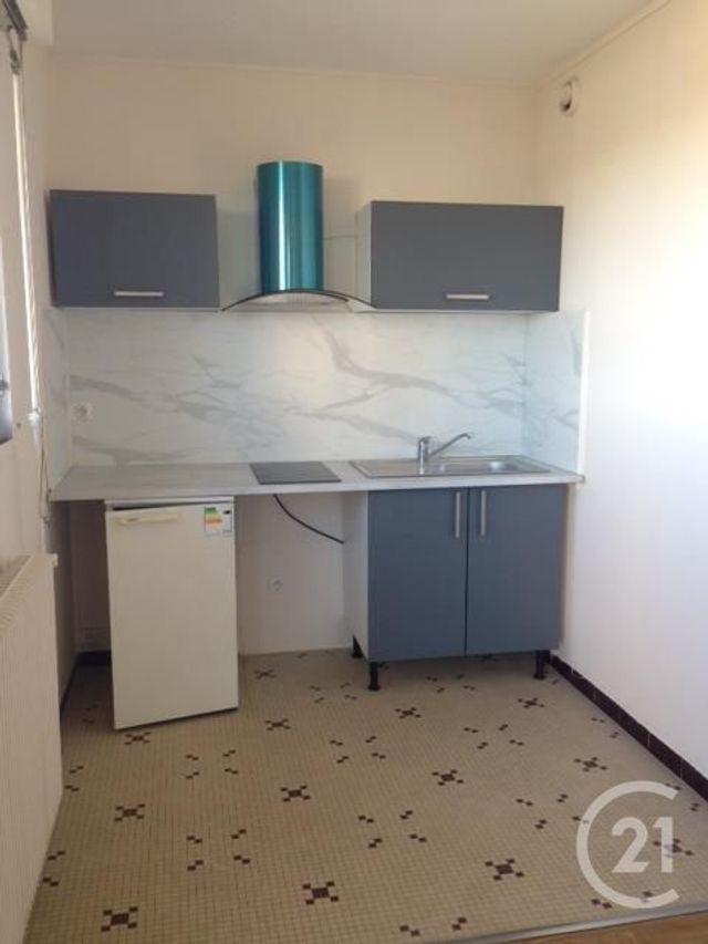 Appartement F1 à louer - 1 pièce - 30 m2 - Joue Les Tours - 37 - CENTRE