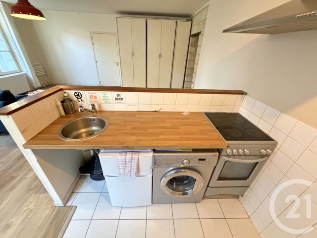 Appartement F3 &agrave; louer - 3 pi&egrave;ces - 64,89 m2 - Tours - 37 - CENTRE