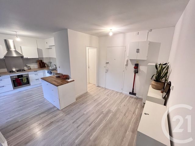 Appartement F2 bis &agrave; louer - 2 pi&egrave;ces - 52,28 m2 - Tours - 37 - CENTRE