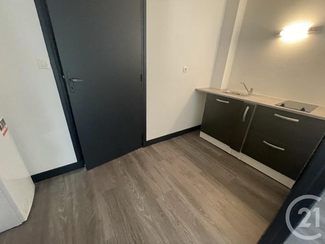 Appartement T2 &agrave; louer - 2 pi&egrave;ces - 50,88 m2 - Tours - 37 - CENTRE