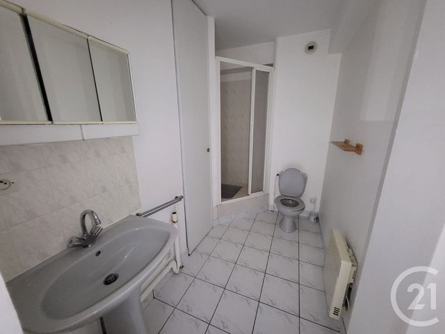 Appartement F1 &agrave; louer - 1 pi&egrave;ce - 23,44 m2 - Chambray Les Tours - 37 - CENTRE