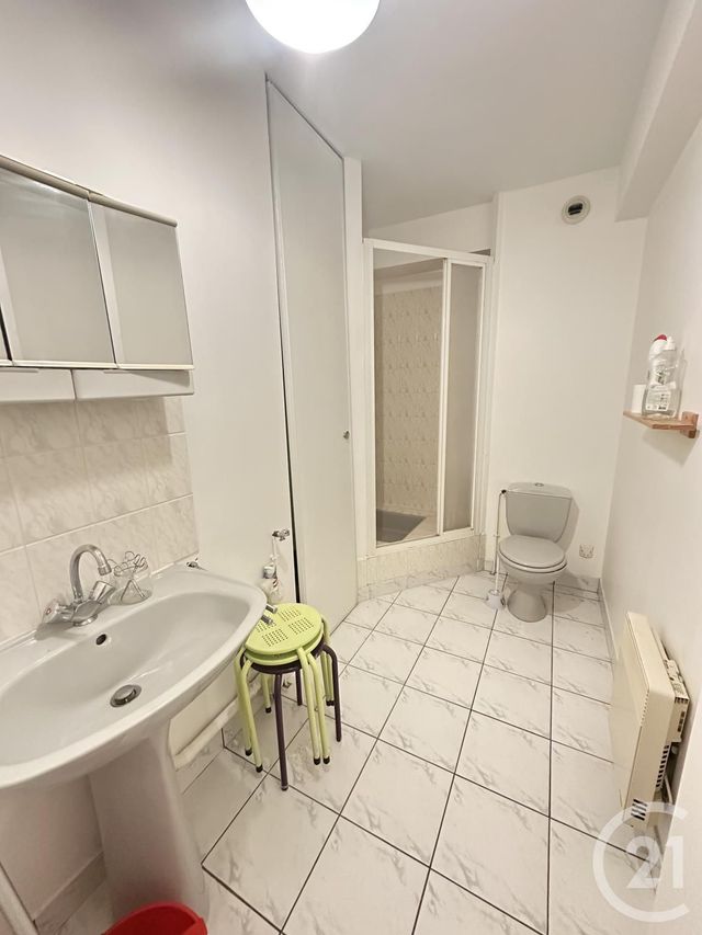 Appartement F1 &agrave; louer - 1 pi&egrave;ce - 24 m2 - Chambray Les Tours - 37 - CENTRE