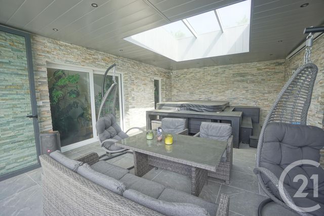 Maison &agrave; louer - 7 pi&egrave;ces - 220 m2 - Joue Les Tours - 37 - CENTRE