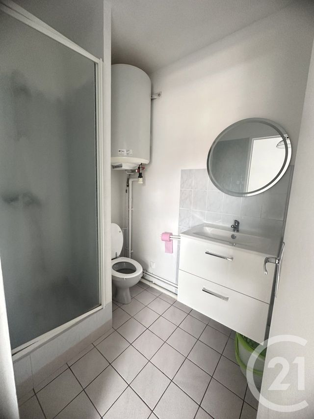 Appartement T1 &agrave; louer - 1 pi&egrave;ce - 10,78 m2 - Tours - 37 - CENTRE