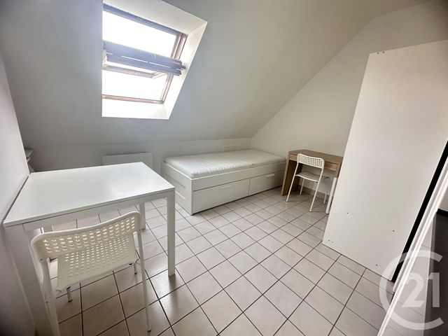 Appartement T1 &agrave; louer - 1 pi&egrave;ce - 10,78 m2 - Tours - 37 - CENTRE