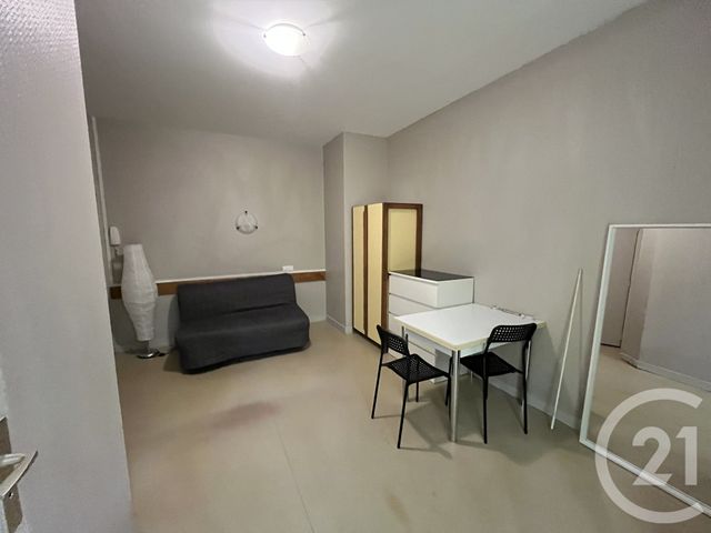 Appartement Studio &agrave; louer - 1 pi&egrave;ce - 19,55 m2 - Tours - 37 - CENTRE