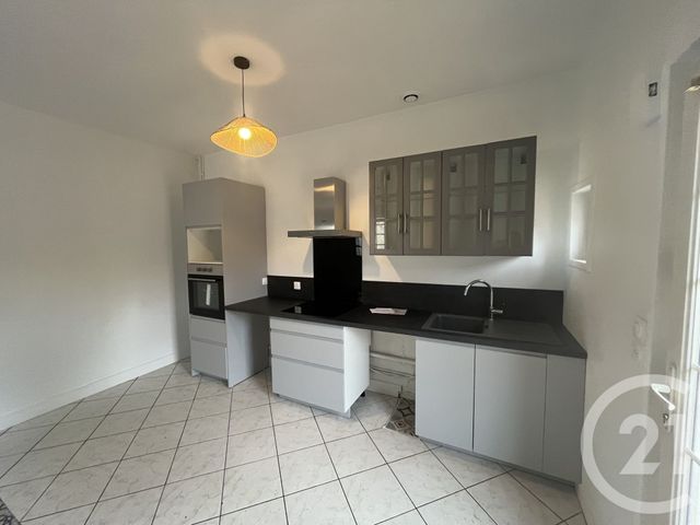 Maison &agrave; louer - 3 pi&egrave;ces - 66,19 m2 - Ballan Mire - 37 - CENTRE