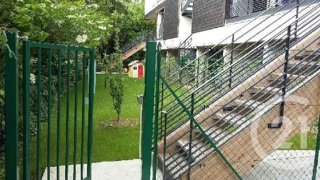 Appartement F4 &agrave; louer - 4 pi&egrave;ces - 81,59 m2 - Tours - 37 - CENTRE