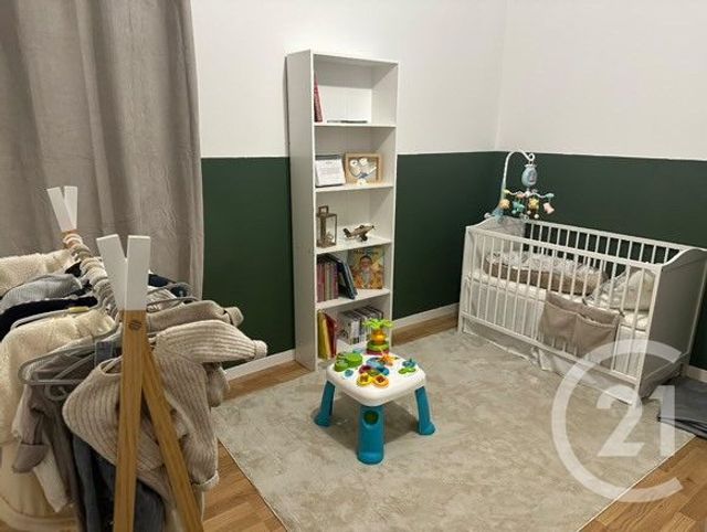 Appartement F4 &agrave; louer - 4 pi&egrave;ces - 81,59 m2 - Tours - 37 - CENTRE