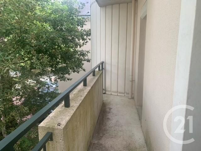 Appartement F4 &agrave; louer - 4 pi&egrave;ces - 75,14 m2 - Chambray Les Tours - 37 - CENTRE