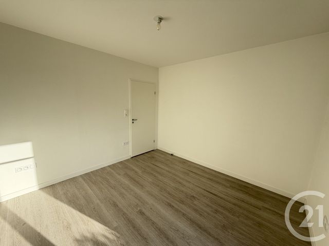 Appartement F3 &agrave; louer - 3 pi&egrave;ces - 67,08 m2 - St Cyr Sur Loire - 37 - CENTRE