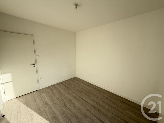 Appartement F3 &agrave; louer - 3 pi&egrave;ces - 67,08 m2 - St Cyr Sur Loire - 37 - CENTRE