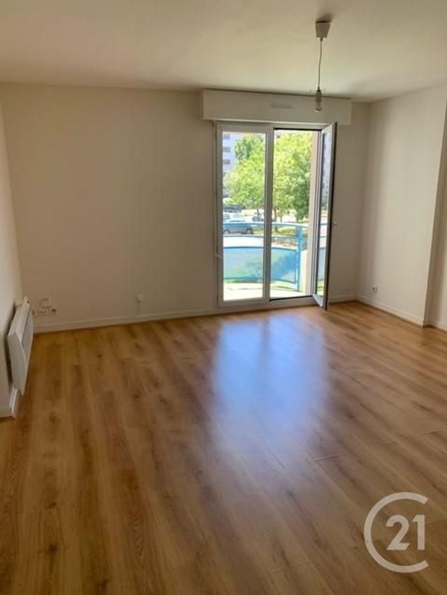 Appartement F2 &agrave; louer - 2 pi&egrave;ces - 45,87 m2 - Joue Les Tours - 37 - CENTRE