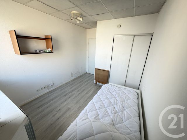 Appartement Studio &agrave; louer - 1 pi&egrave;ce - 15,41 m2 - Tours - 37 - CENTRE