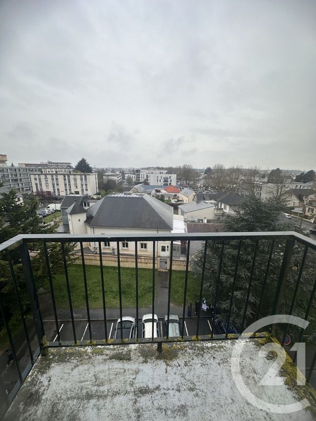 Appartement F3 &agrave; louer - 4 pi&egrave;ces - 75,25 m2 - Joue Les Tours - 37 - CENTRE
