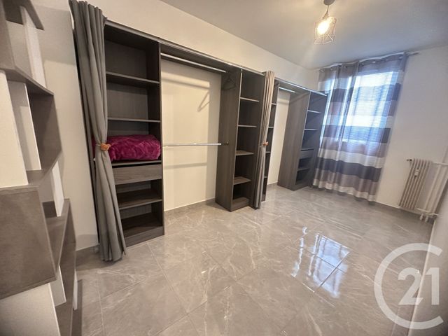 Appartement F3 &agrave; louer - 4 pi&egrave;ces - 75,25 m2 - Joue Les Tours - 37 - CENTRE