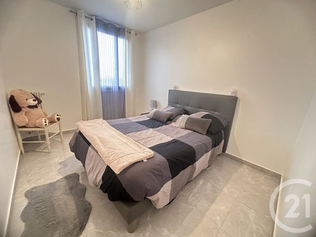 Appartement F3 &agrave; louer - 4 pi&egrave;ces - 75,25 m2 - Joue Les Tours - 37 - CENTRE