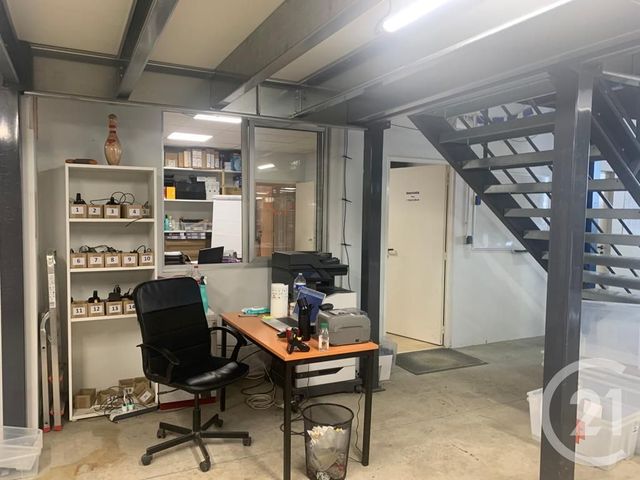 Local commercial à louer - 710.0 m2 - 37 - Indre-et-Loire