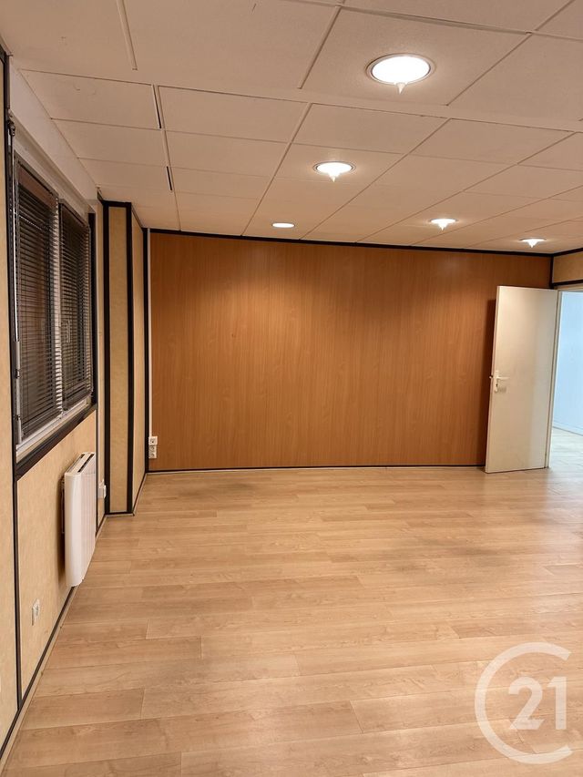 Local commercial à louer - 710.0 m2 - 37 - Indre-et-Loire