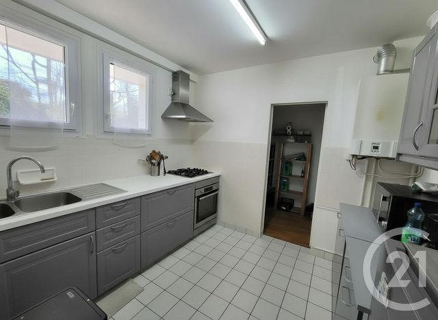 Appartement F3 &agrave; louer - 3 pi&egrave;ces - 62,17 m2 - Tours - 37 - CENTRE