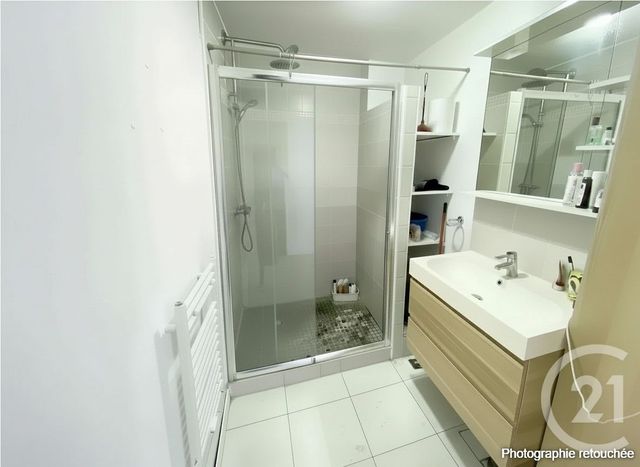 Appartement F3 &agrave; louer - 4 pi&egrave;ces - 69,70 m2 - Joue Les Tours - 37 - CENTRE