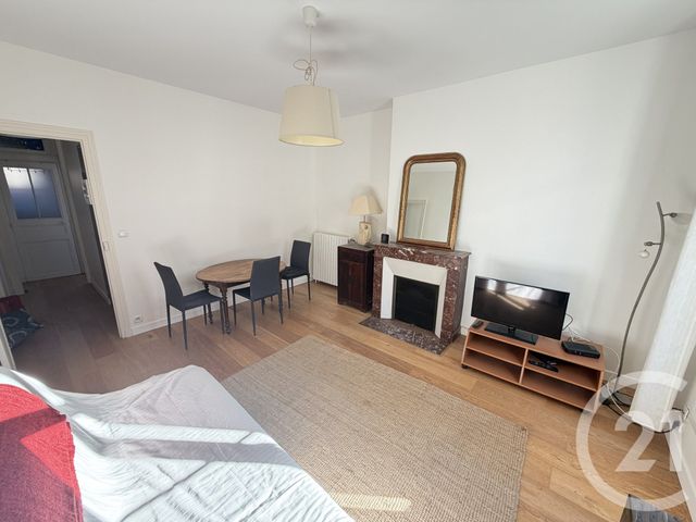 Appartement F3 &agrave; louer - 3 pi&egrave;ces - 57,75 m2 - Tours - 37 - CENTRE