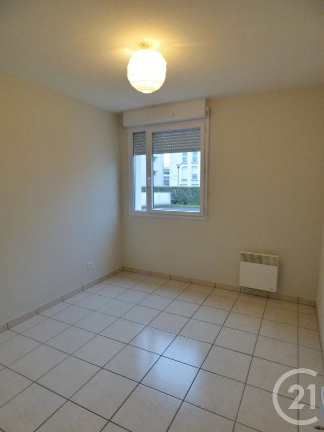 Appartement F3 &agrave; louer - 3 pi&egrave;ces - 57,45 m2 - Tours - 37 - CENTRE