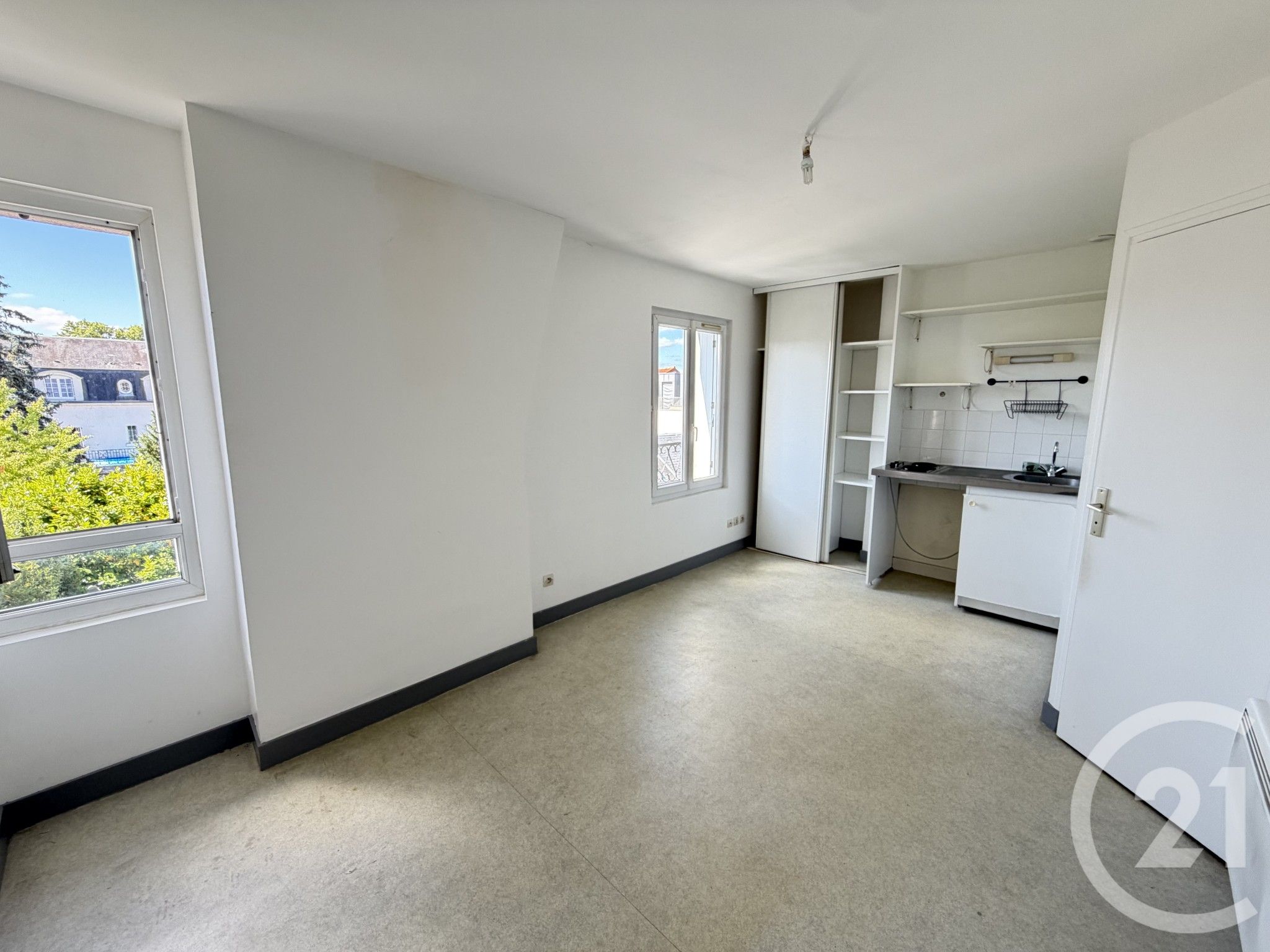 Studio à Tours