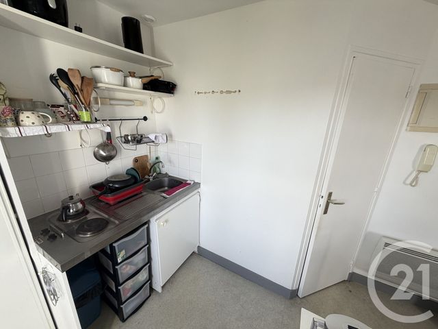Appartement F1 &agrave; louer - 1 pi&egrave;ce - 16,28 m2 - Tours - 37 - CENTRE