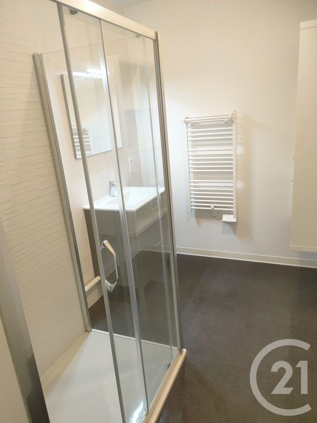 Appartement F3 &agrave; louer - 3 pi&egrave;ces - 64,36 m2 - Joue Les Tours - 37 - CENTRE