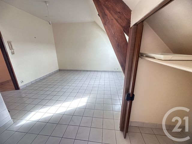Appartement F1 &agrave; louer - 1 pi&egrave;ce - 15,32 m2 - Tours - 37 - CENTRE