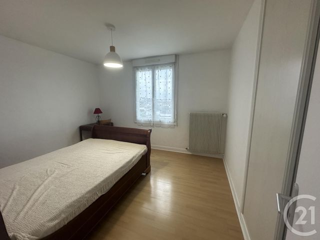 Appartement &agrave; louer - 4 pi&egrave;ces - 74,94 m2 - Tours - 37 - CENTRE