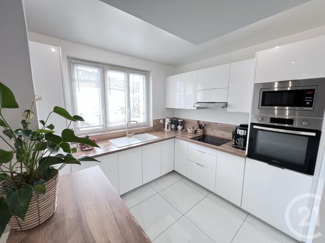 Appartement F4 &agrave; vendre - 4 pi&egrave;ces - 71,43 m2 - Joue Les Tours - 37 - CENTRE