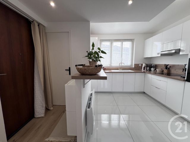 Appartement F4 &agrave; vendre - 4 pi&egrave;ces - 71,43 m2 - Joue Les Tours - 37 - CENTRE